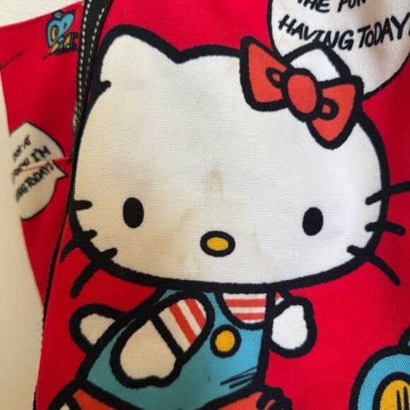 Hello Kitty Tote Bag – Red Roller Skating Design – Sanrio Shoulder Bag - Picture 4 of 10